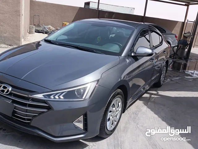 Used Hyundai Elantra in Amman