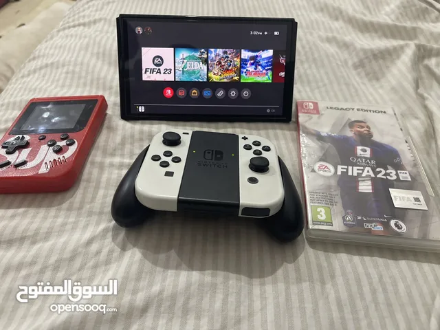 نيتيندو سويتش للبيع مع اغراضه
