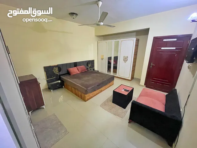 90 m2 Studio Apartments for Rent in Muscat Al Khuwair