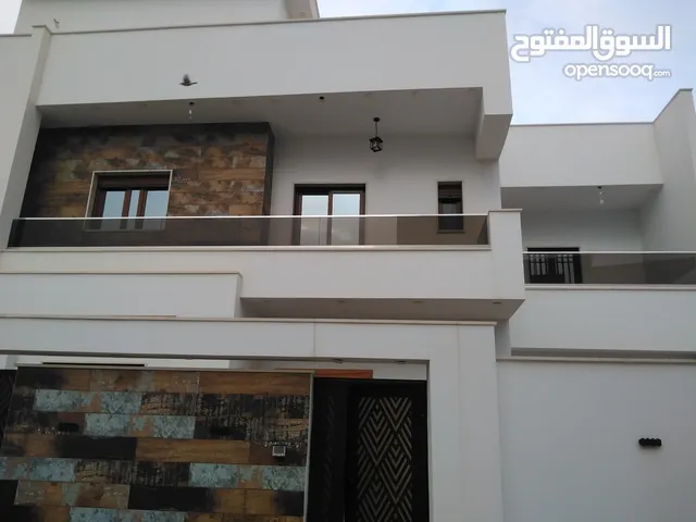 300 m2 3 Bedrooms Villa for Rent in Tripoli Ain Zara