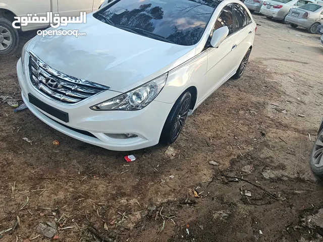 Used Hyundai Sonata in Tripoli