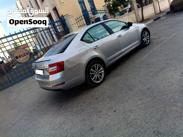 2013 سكودا اوكتافيا Standard