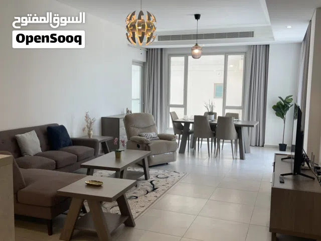 2 Bedrooms in Amwaj