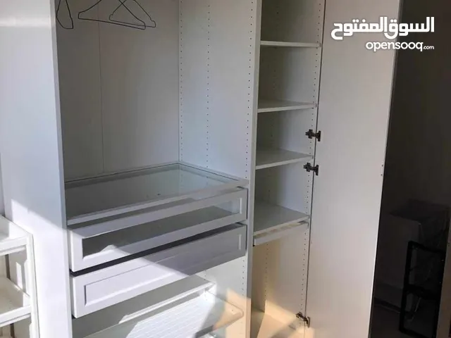 خزاين ايكيا عدد 2 بحالة ممتازة للبيع