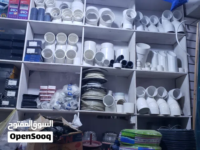 محل مواد بناء وكهرباء وسباكة للبيع في صنعاء - حزيز
