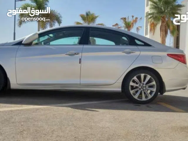 Used Hyundai Sonata in Benghazi