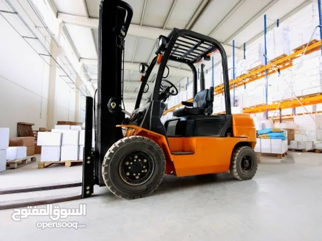  Forklift Lift Equipment in Al Riyadh