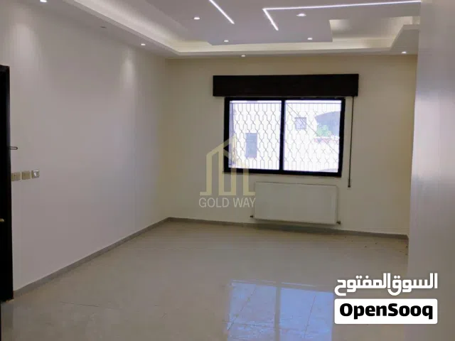بالقرب من البركة مول شقة طابق رابع 150م مفروشة جزئي بسعر مميز / ref 1205