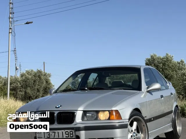 1994 بي ام دبليو الفئة 3 320