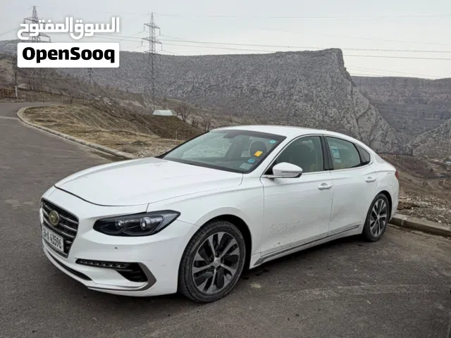 2018 Hyundai Azera Standard
