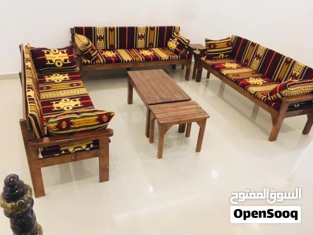 نبيع الكراسي الجديد والفرش والطرابيل والاطقم الاثاث الخرجي