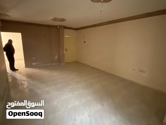 142 m2 4 Bedrooms Apartments for Sale in Madaba Other