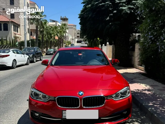 BMW 318i 2018 وارد خليجي اقل من 50 الف كيلومتر، محرك تيربو 1500 سي سي