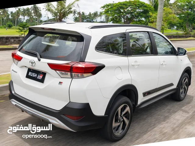 Mitsubishi Outlander in Muscat