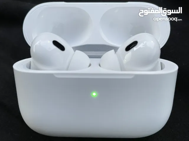  Headsets for Sale in Jeddah