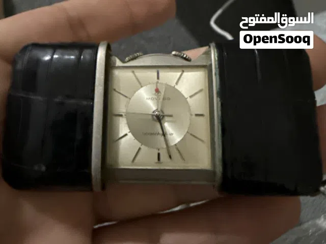 ساعة Movado