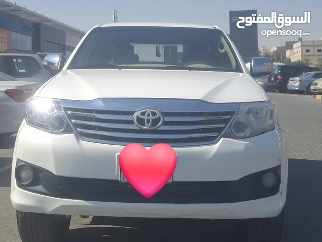 Urgent Sale Toyota Fortuner 2015. v4.4/4 Family Used.Good Condition. Computer inspection.