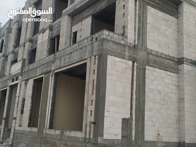 مقاولات عامه وتوسيعات مساح اصباغ تبديل سيراميك واصحي وكهرباء وصبغ خارجي