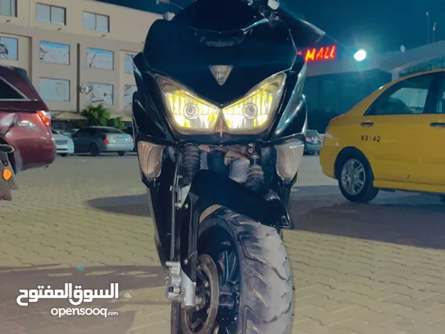 موطو صنينه للبيع نضيفه فل مواصفات
