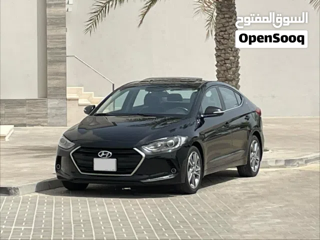 2016 Hyundai Elantra Standard