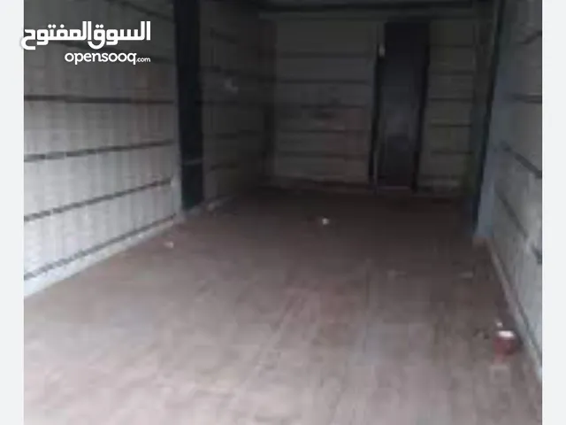 محل للضمان في وسط مدينة رام الله مساحة المحل 55 متر منطقة حيوية