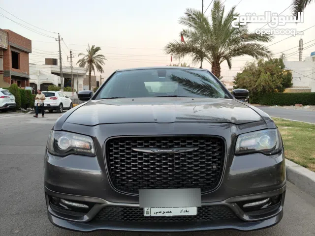 للبيع ( كرايسلر اوباما موديل 2022 كامل مواصفات ) وارد امريكي