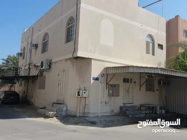 للبيع مبني صغير في الشاخورة