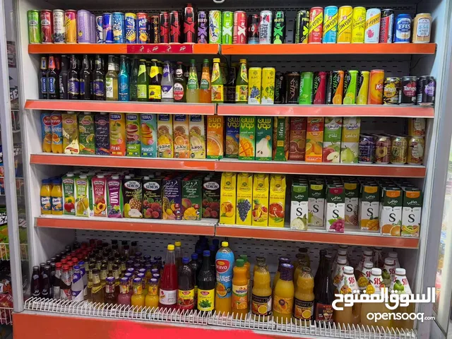 ثلاجه إيطاليه عرض مكشوفه للبيع