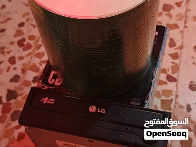 للبيع ستيكت دسكات مساحت الدسكه 700ميجا مع مدخل دسكات مع بعض