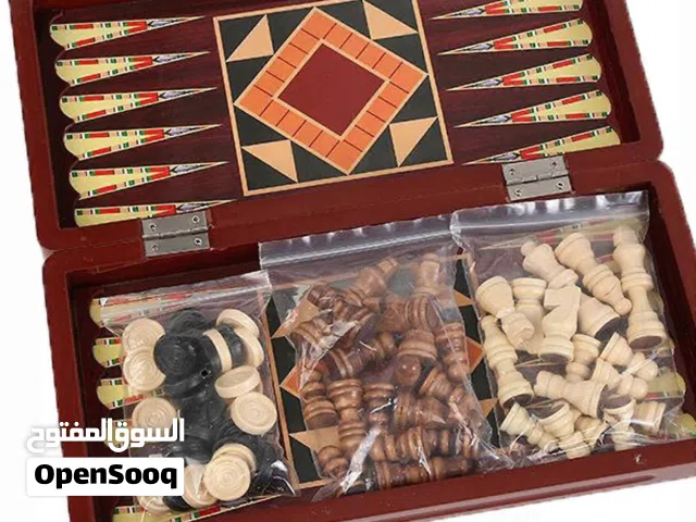 صندوق طاولة ارابيسك انتيك  مصدف  خشب لعبة شطرنج و زهر  للمحترفين  احجار الشطرنج من الخشب و الزهر من