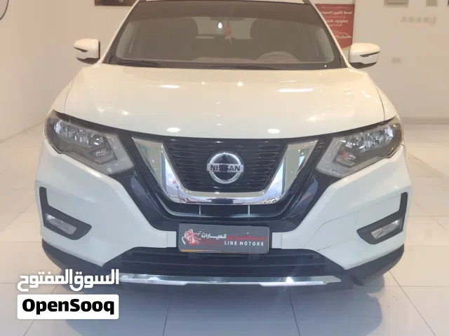 نيسان روج 2018 SV سيارة SUV مريحة وعمليه ومناسبة للعائلات تجمع بين الراحة و الأمان والراحة الداخلية