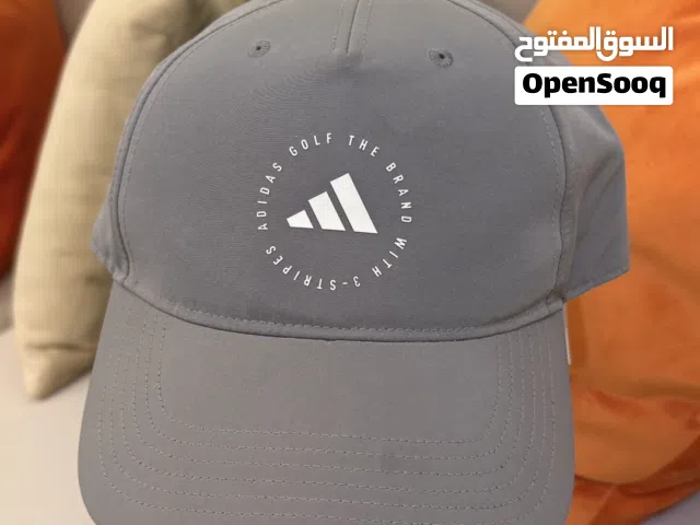 طاقية اديداس
