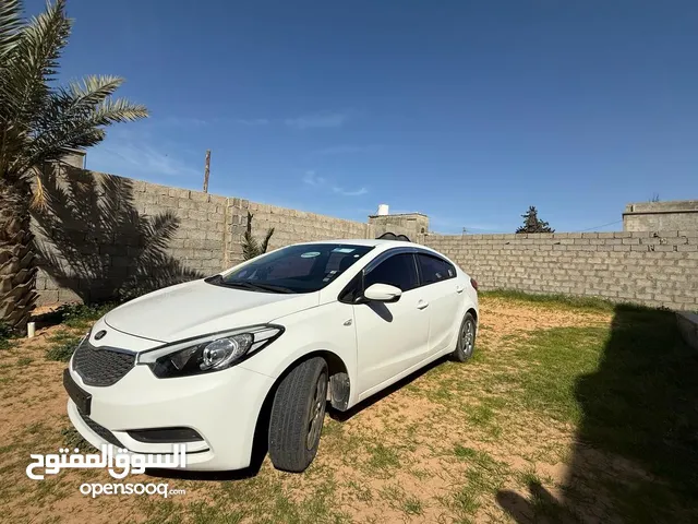 Used Kia K3 in Tripoli