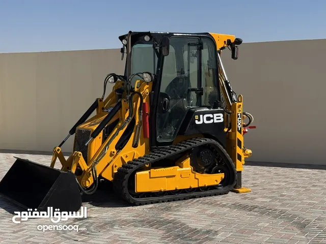 جي سي بي 1cxt موديل 2015