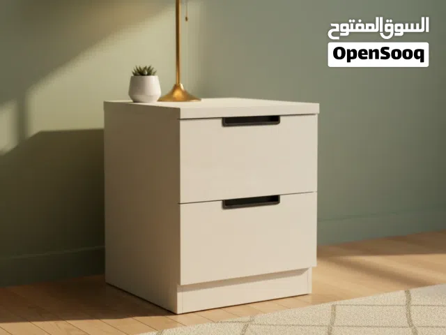 طاولة جانبية للسرير (كومودينة) بلون كريمي مع درجين - NS-888