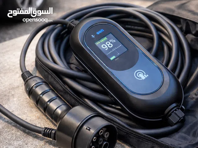 شاحن سيارة كهربائية (EV Charger)
