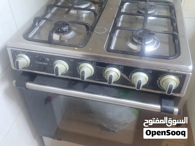 Nikai cooker and gas cylinder