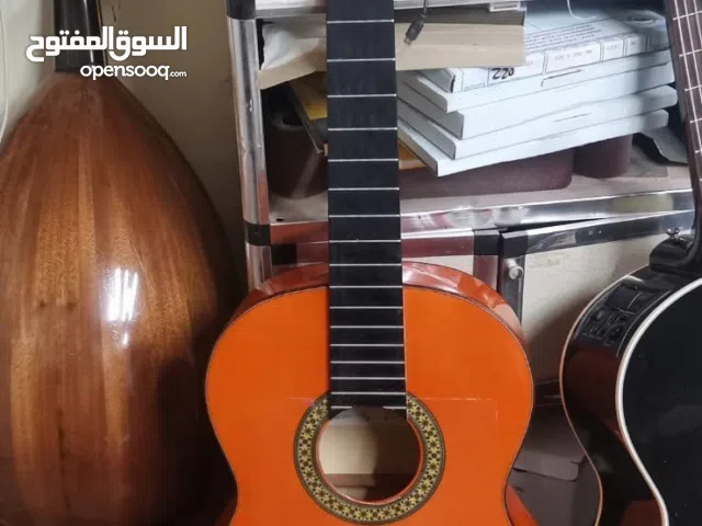 للبيع جيتار F4 فلامنكو