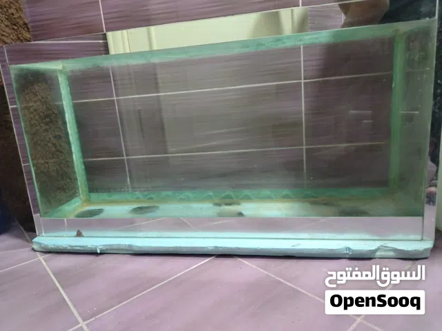 حوض سمك للبيع مستعمل بحالة الوكالة