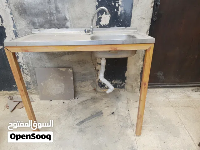 مجلى و مغسلة مع بطارياتهم للبيع