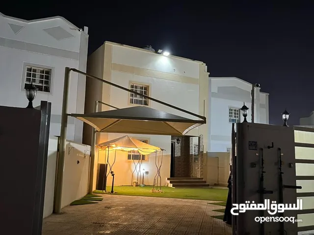 280 m2 5 Bedrooms Villa for Sale in Muscat Al Maabilah