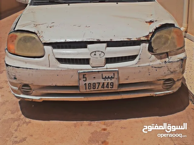 Hyundai Verna 2004 in Misrata