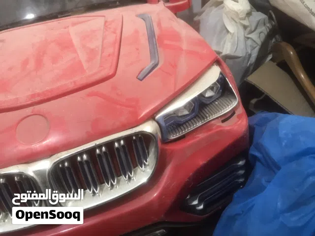 سيارة شحن قطع