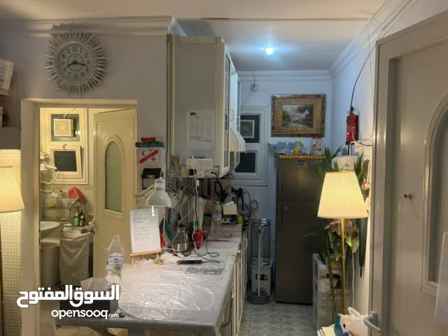 30 m2 Studio Apartments for Rent in Kuwait City Qortuba
