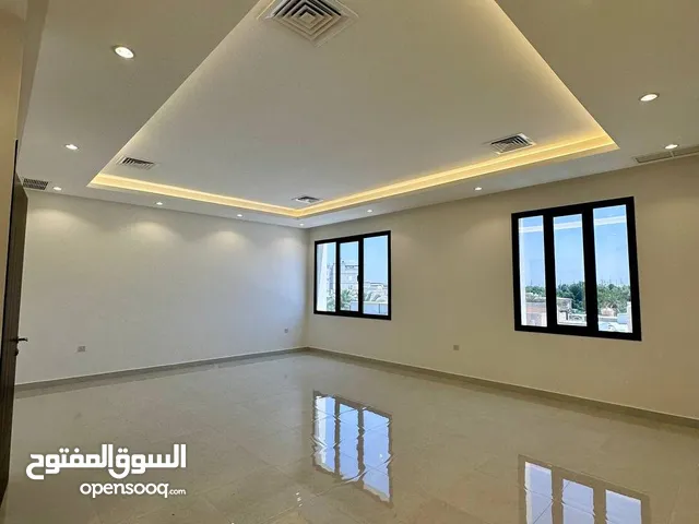 500m2 5 Bedrooms Apartments for Rent in Hawally Salam