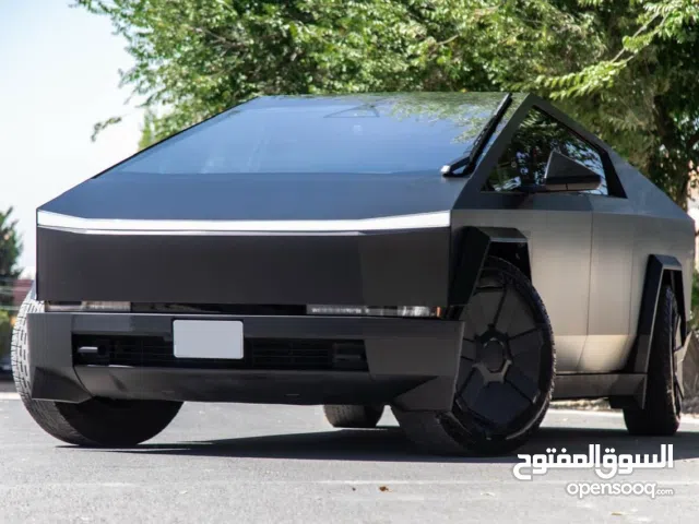 2024 Tesla Cybertruck