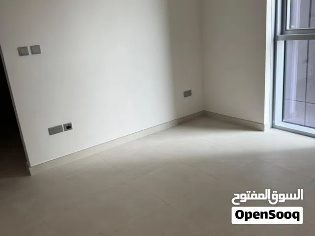 Building for Sale in Abu Dhabi Mussafah