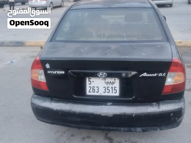 هونداي فيرنا كامبيو عادي محرك 15بحاله جيده اقراء الوصف قبل تتصل