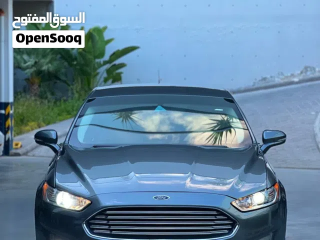 2013 فورد فيوجن SE