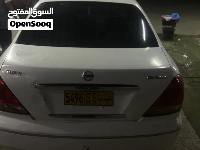 2005 نيسان صني S